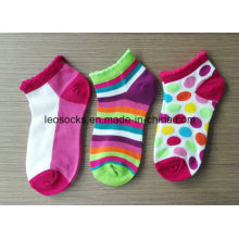 Meias infantis com meias de algodão padrão tricotadas no tornozelo